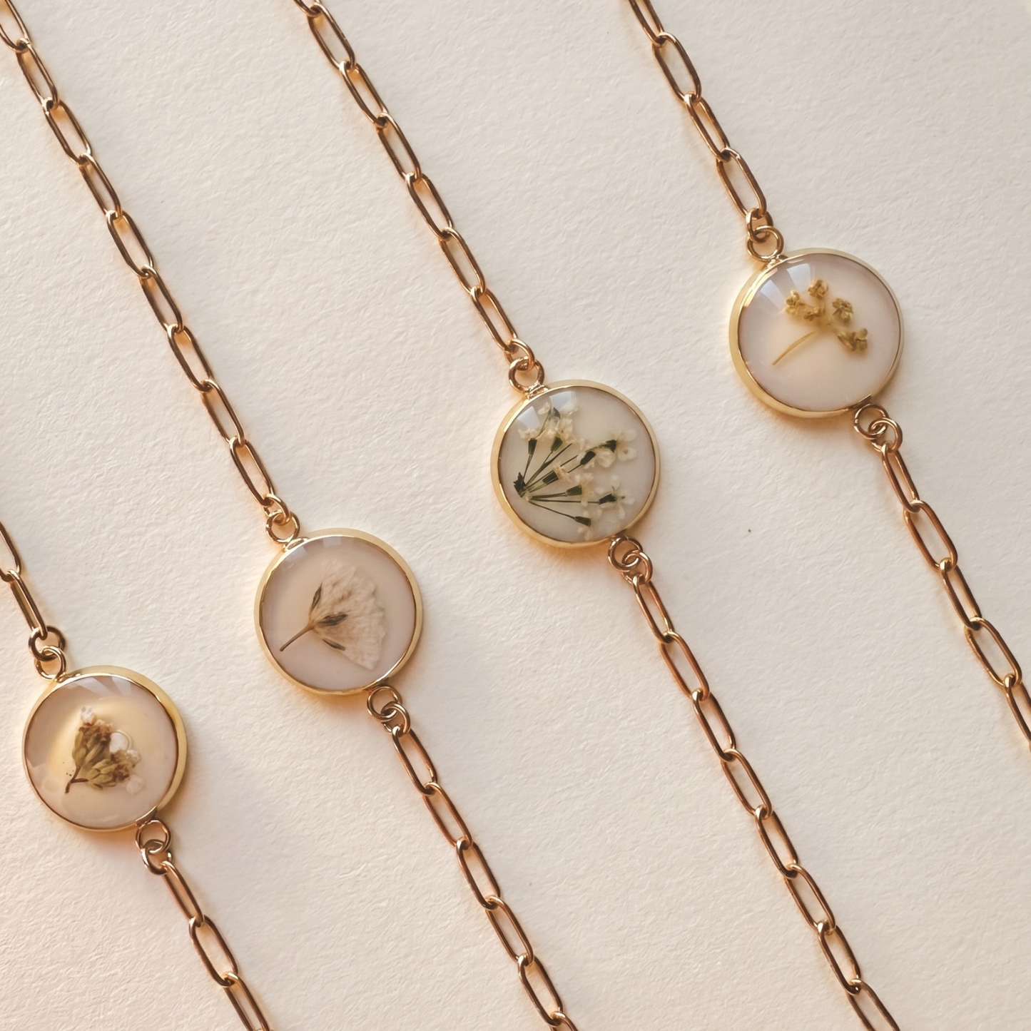 Gypsophila | Brazalete Minimalista