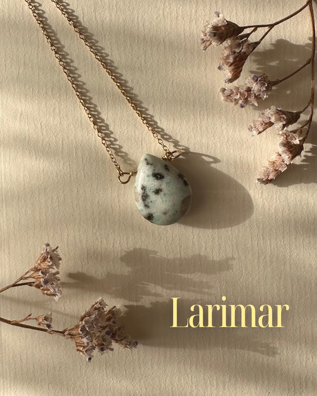 Collar de larimar natural – hecho a mano en Barcelona