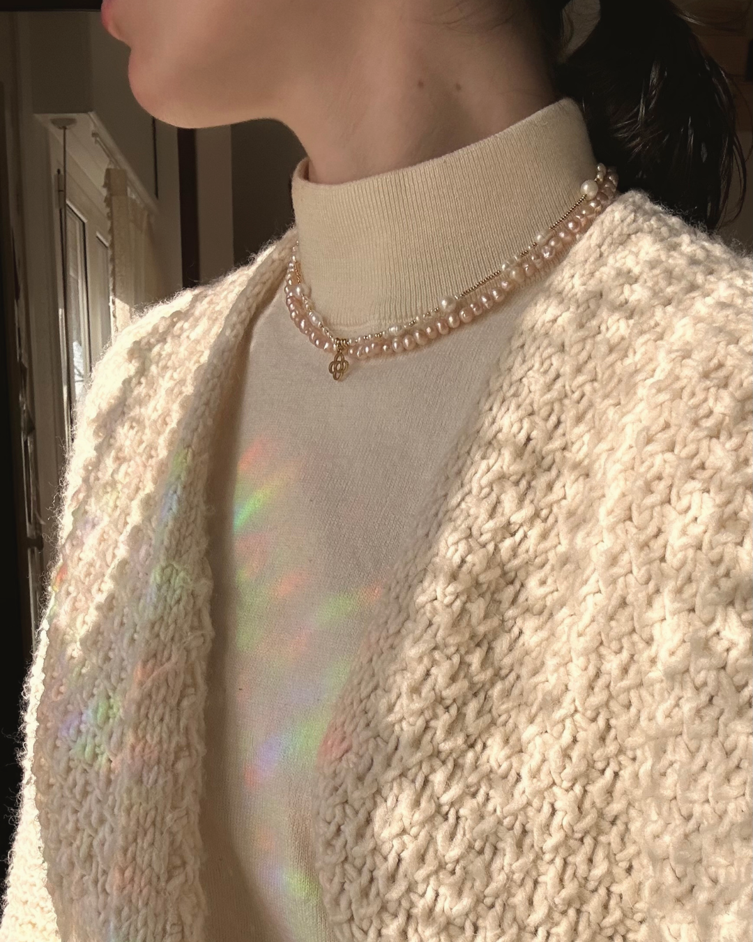 Collar de perlas de agua dulce naturales – pieza única de MolaMon
