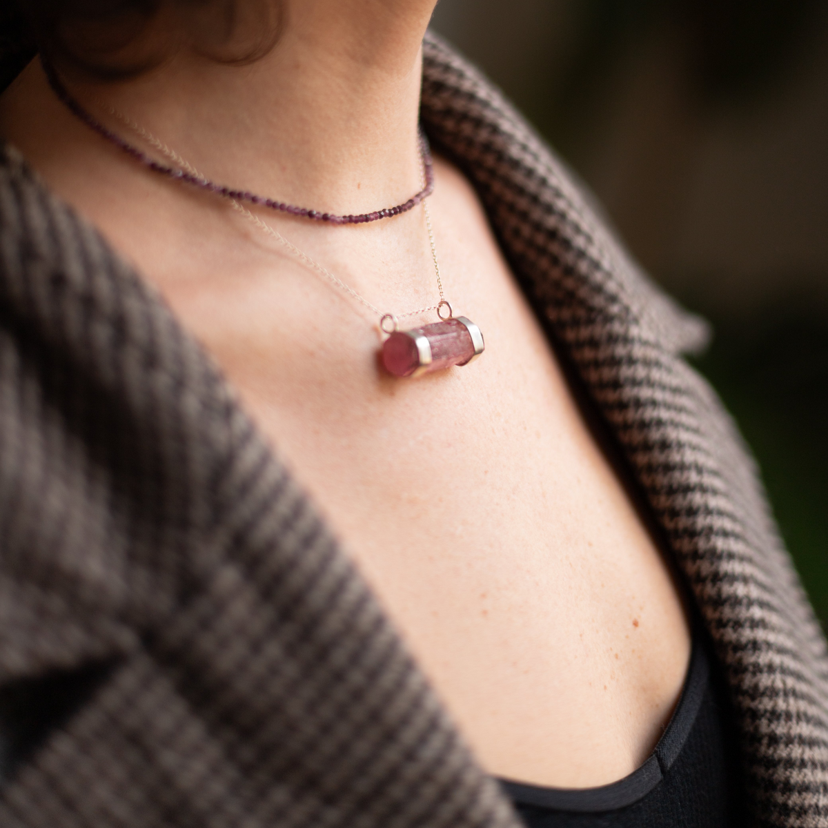 Collar de turmalina rosa natural – pieza única de MolaMon