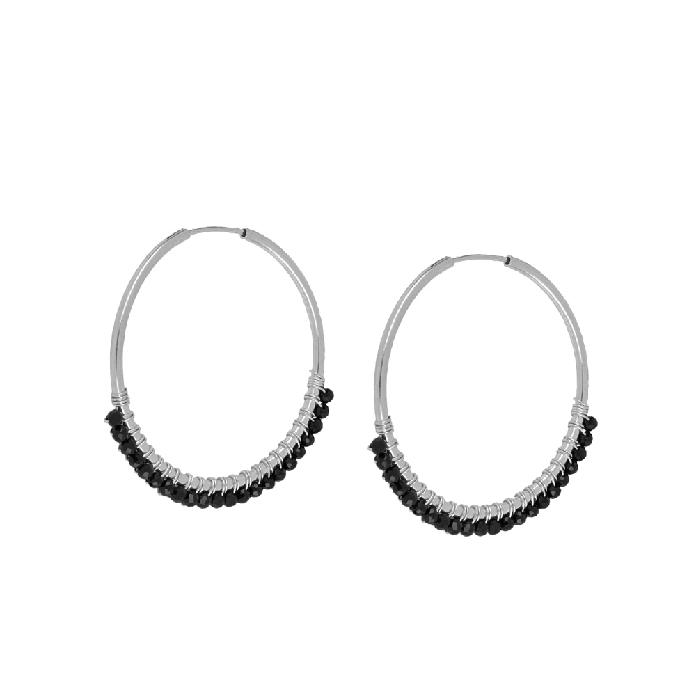 Pendientes de espinela negra natural – hecho a mano en Barcelona
