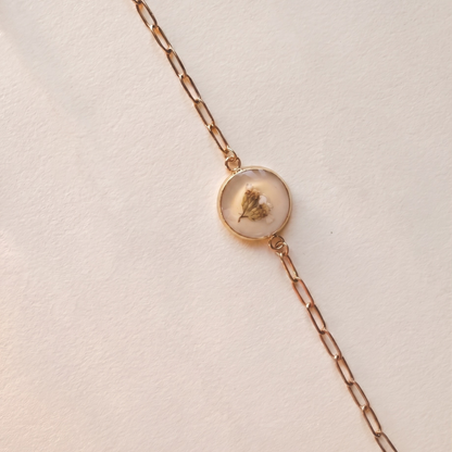 Pulsera de flores preservadas con milenrama natural – pieza única de MolaMon